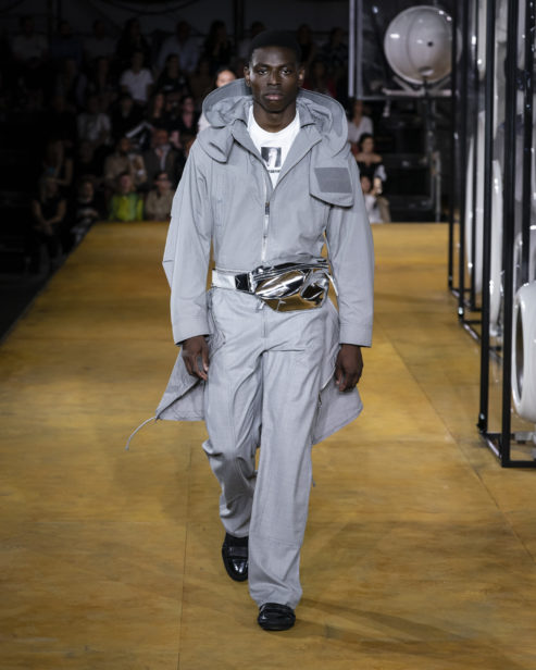 burberry-spring_summer-2020-collection-look-100