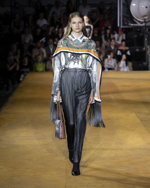 burberry-spring_summer-2020-collection-look-15