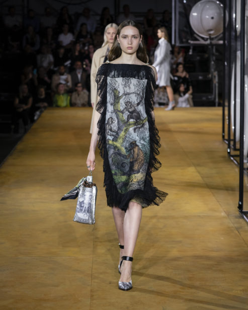 burberry-spring_summer-2020-collection-look-17