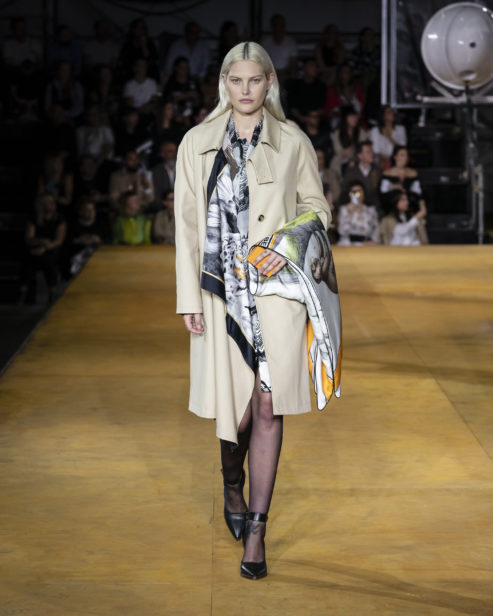 burberry-spring_summer-2020-collection-look-18
