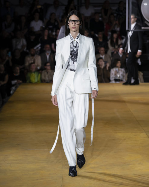 burberry-spring_summer-2020-collection-look-37