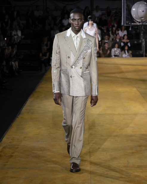 burberry-spring_summer-2020-collection-look-43