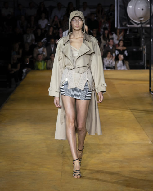 burberry-spring_summer-2020-collection-look-50