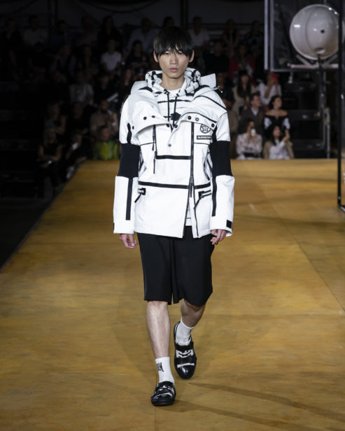 burberry-spring_summer-2020-collection-look-56