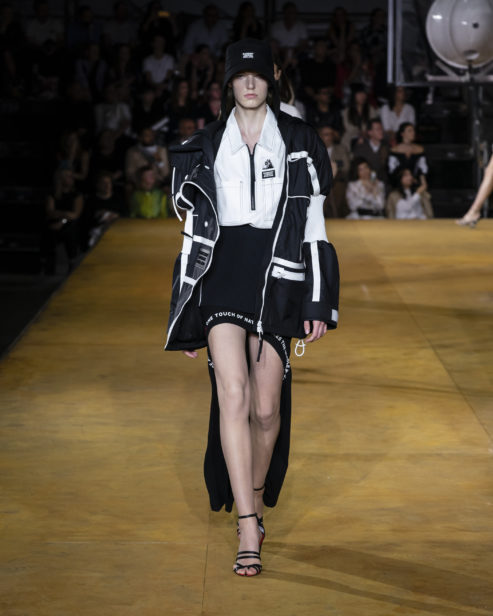 burberry-spring_summer-2020-collection-look-57