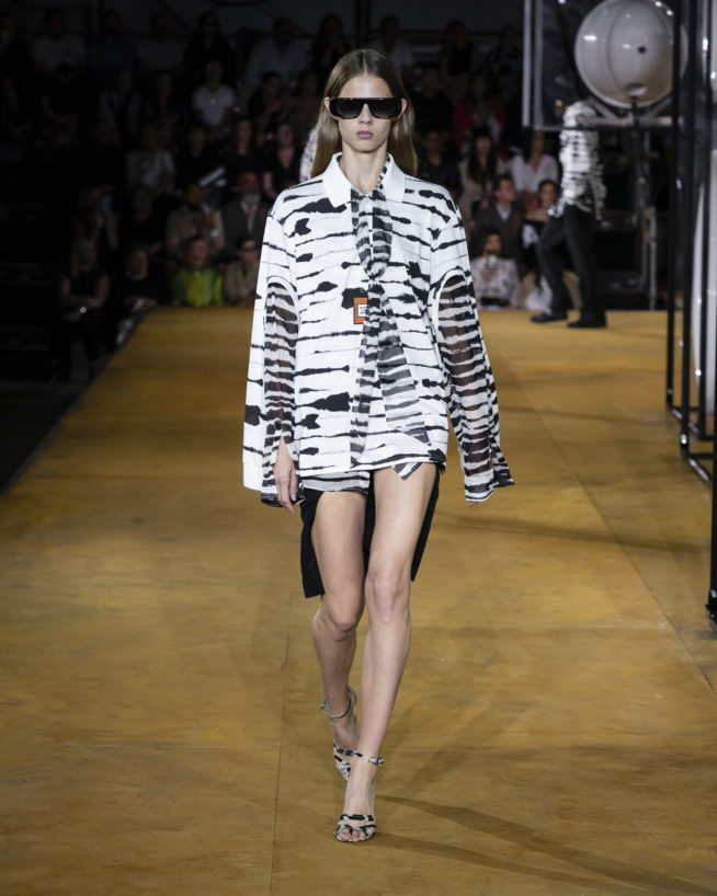 burberry-spring_summer-2020-collection-look-60