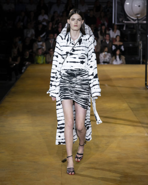burberry-spring_summer-2020-collection-look-61