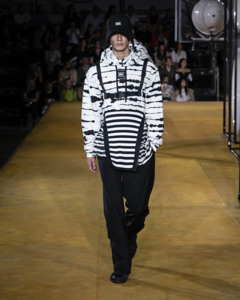 burberry-spring_summer-2020-collection-look-63