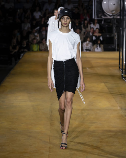 burberry-spring_summer-2020-collection-look-66