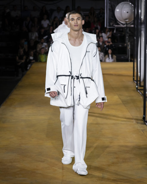 burberry-spring_summer-2020-collection-look-68