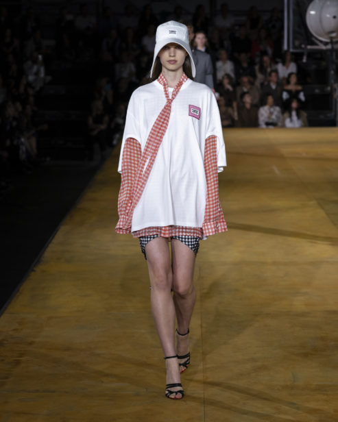 burberry-spring_summer-2020-collection-look-73