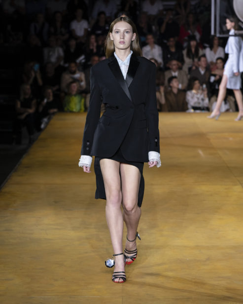 burberry-spring_summer-2020-collection-look-75