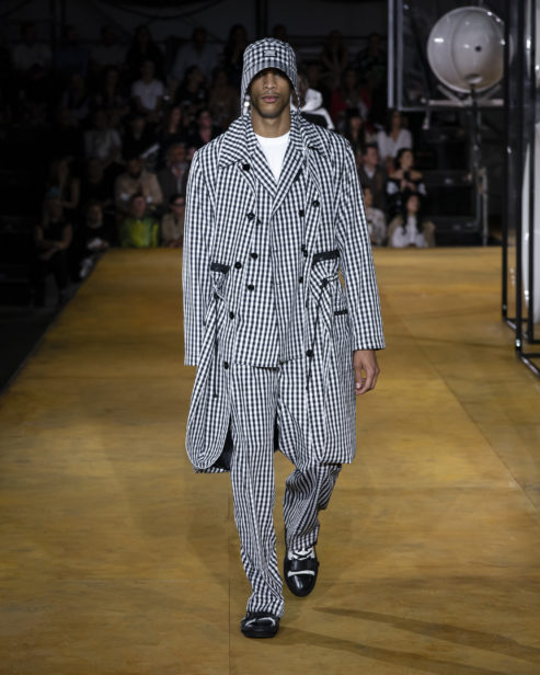 burberry-spring_summer-2020-collection-look-81