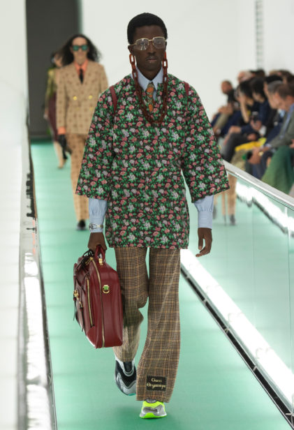 s01_ss_digital_look24