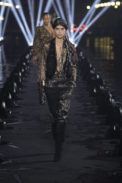 saint-laurent_summer20_runway_15