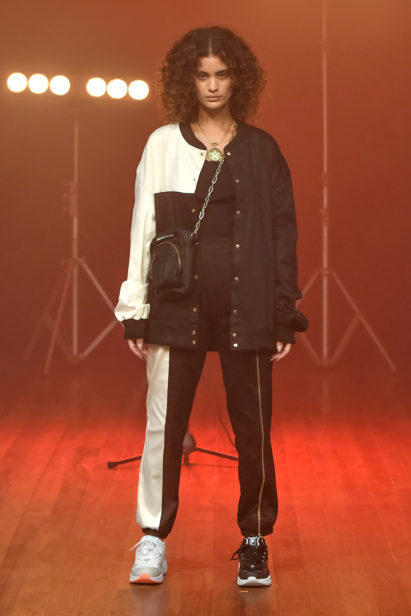 Another Place - SPFW N48
Inverno 2020
Foto: Zé Takahashi/ FOTOSITE