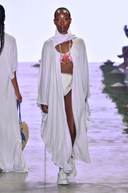 Isaac Silva - SPFW N48

Inverno 2020

Foto: Zé Takahashi/ FOTOSITE
