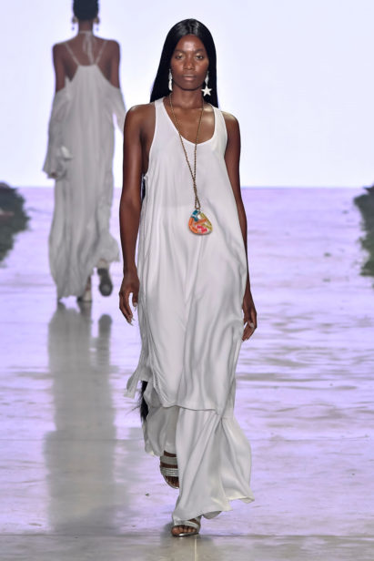 Isaac Silva - SPFW N48

Inverno 2020

Foto: Zé Takahashi/ FOTOSITE