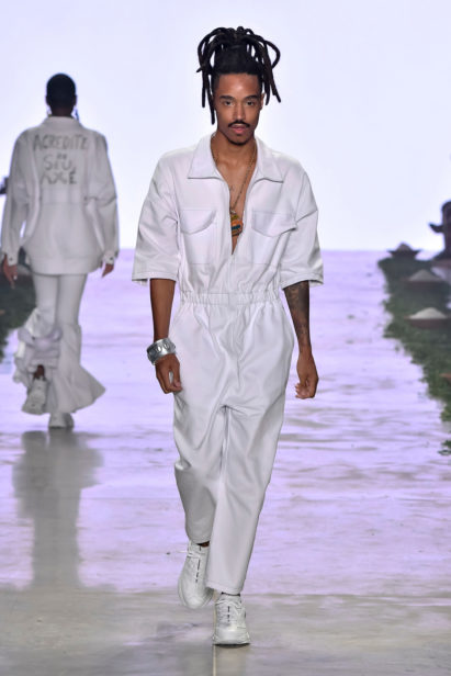 Isaac Silva - SPFW N48

Inverno 2020

Foto: Zé Takahashi/ FOTOSITE