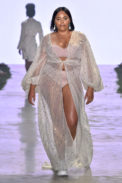 Isaac Silva - SPFW N48

Inverno 2020

Foto: Zé Takahashi/ FOTOSITE