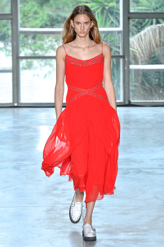 Reinaldo Lourenço - SPFW N48

Inverno 2020

Foto: Zé Takahashi/ FOTOSITE