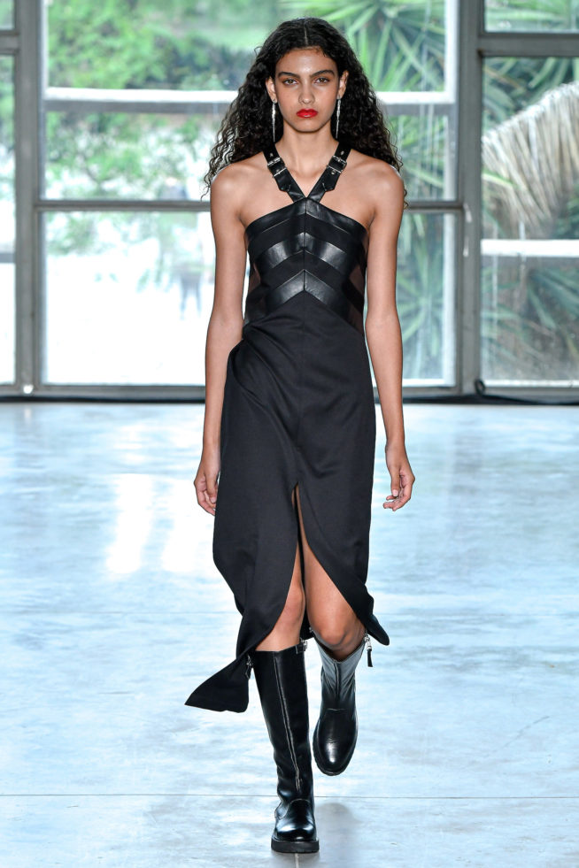 Reinaldo Lourenço - SPFW N48

Inverno 2020

Foto: Zé Takahashi/ FOTOSITE
