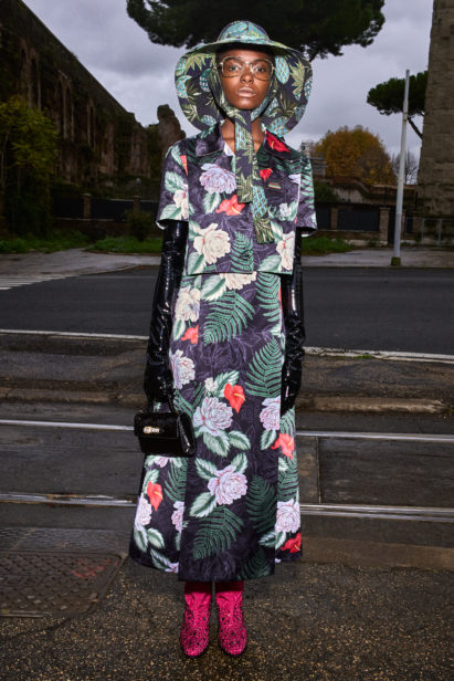 look_12