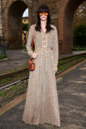 look_25