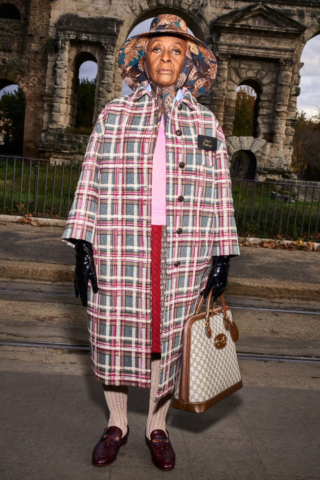 look_26
