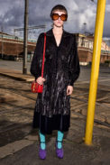 look_28