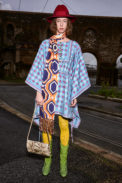 look_40