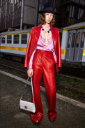 look_52