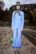 look_54