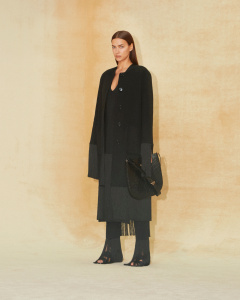 burberry-autumn_winter-2020-pre-collection-look-19