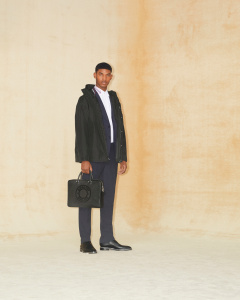burberry-autumn_winter-2020-pre-collection-look-36