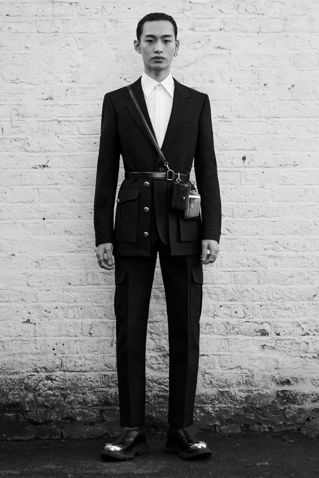 https___hypebeast-com_image_2020_01_alexander-mcqueen-fall-winter-2020-lookbook-mens-sarah-burton-12