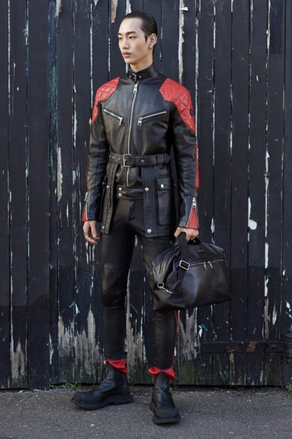 https___hypebeast-com_image_2020_01_alexander-mcqueen-fall-winter-2020-lookbook-mens-sarah-burton-23