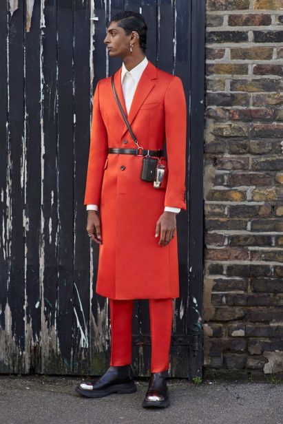 https___hypebeast-com_image_2020_01_alexander-mcqueen-fall-winter-2020-lookbook-mens-sarah-burton-28