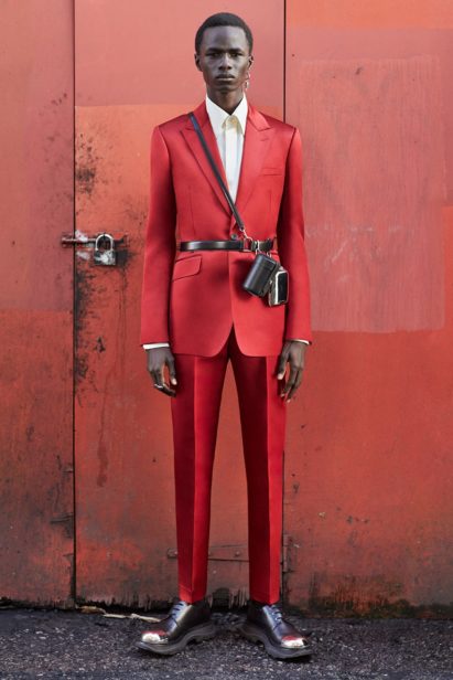 https___hypebeast-com_image_2020_01_alexander-mcqueen-fall-winter-2020-lookbook-mens-sarah-burton-29