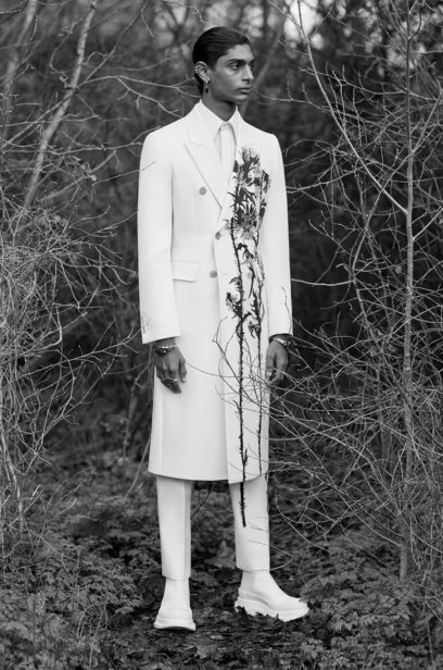 https___hypebeast-com_image_2020_01_alexander-mcqueen-fall-winter-2020-lookbook-mens-sarah-burton-8