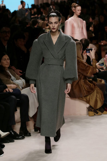 01_fendi_woman_fw_20_21