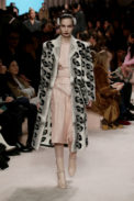 06_fendi_woman_fw_20_21