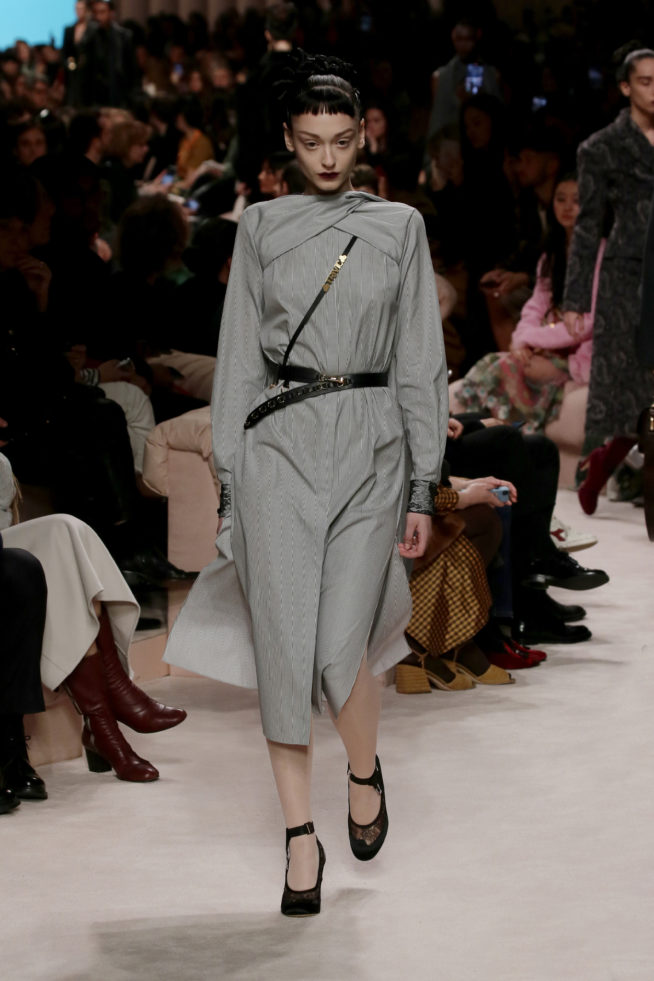 14_fendi_woman_fw_20_21