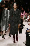 15_fendi_woman_fw_20_21