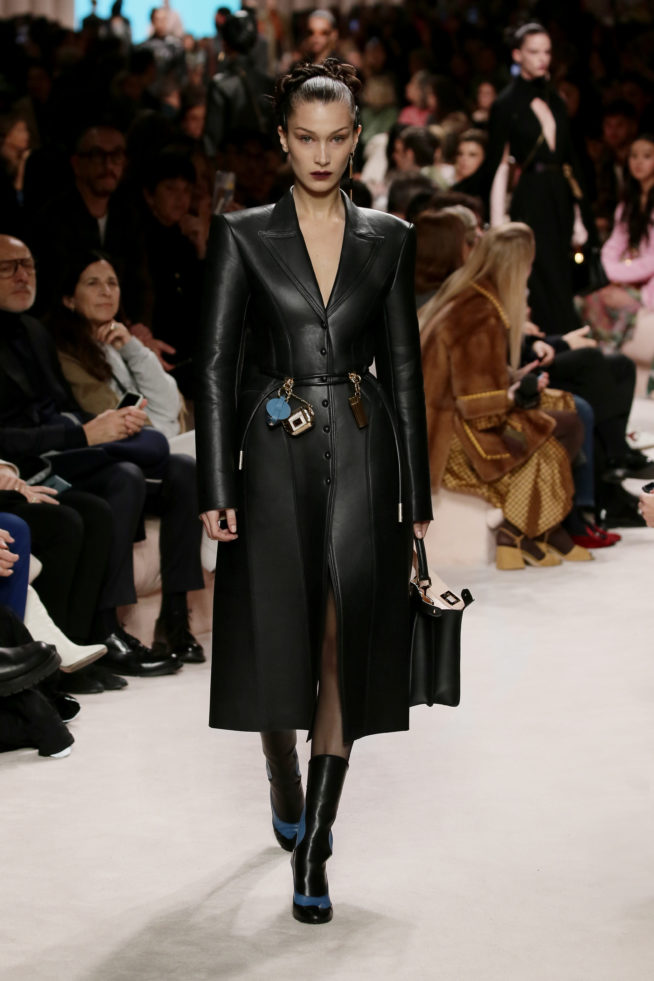 18_fendi_woman_fw_20_21