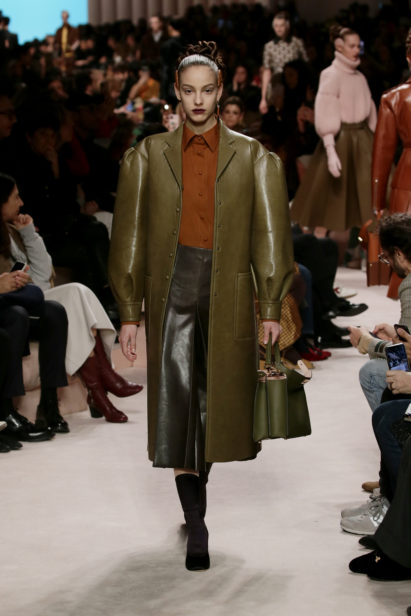23_fendi_woman_fw_20_21