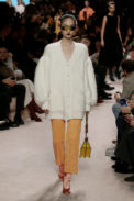 29_fendi_woman_fw_20_21