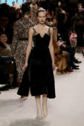 38_fendi_woman_fw_20_21