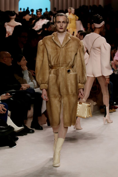44_fendi_woman_fw_20_21