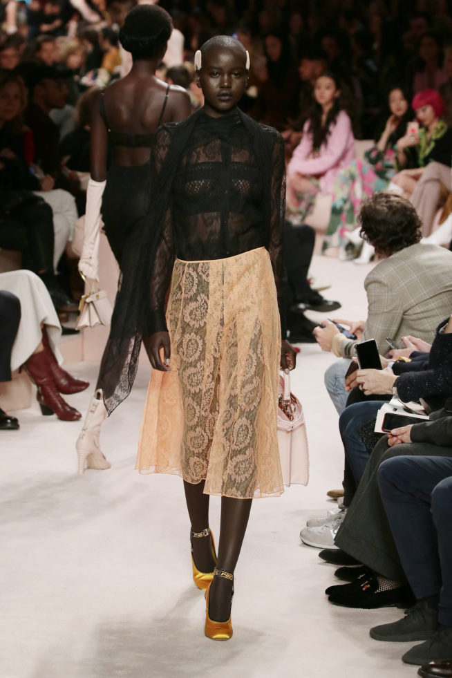 49_fendi_woman_fw_20_21